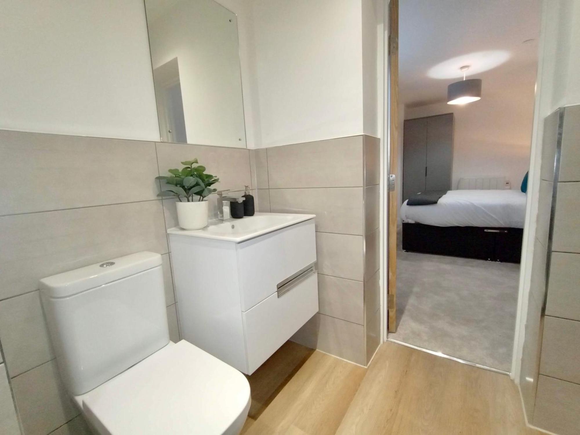 شقة Luxury 2 Bed 2 Bath Flat Near Old Trafford مانشستر المظهر الخارجي الصورة