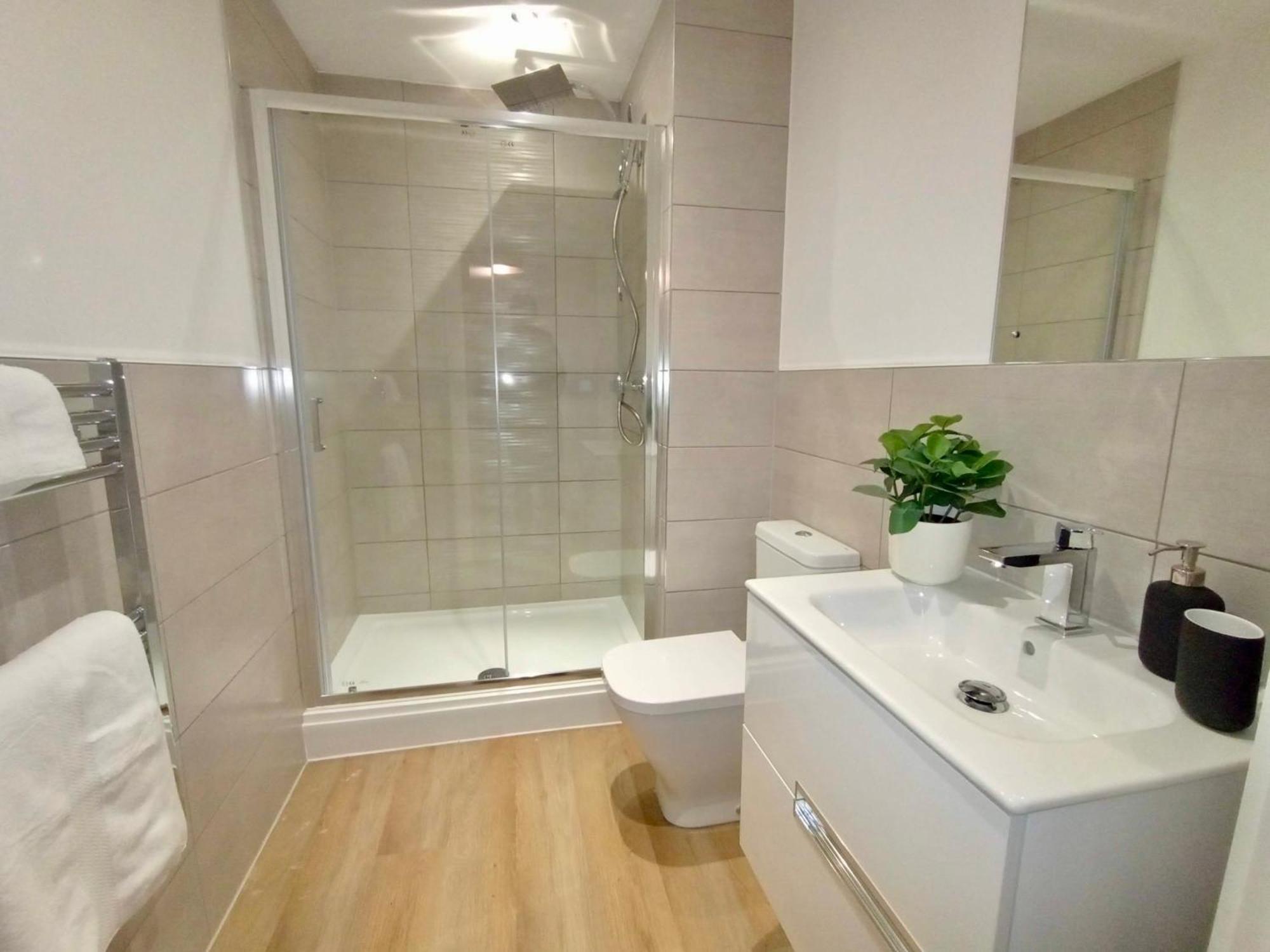 شقة Luxury 2 Bed 2 Bath Flat Near Old Trafford مانشستر المظهر الخارجي الصورة
