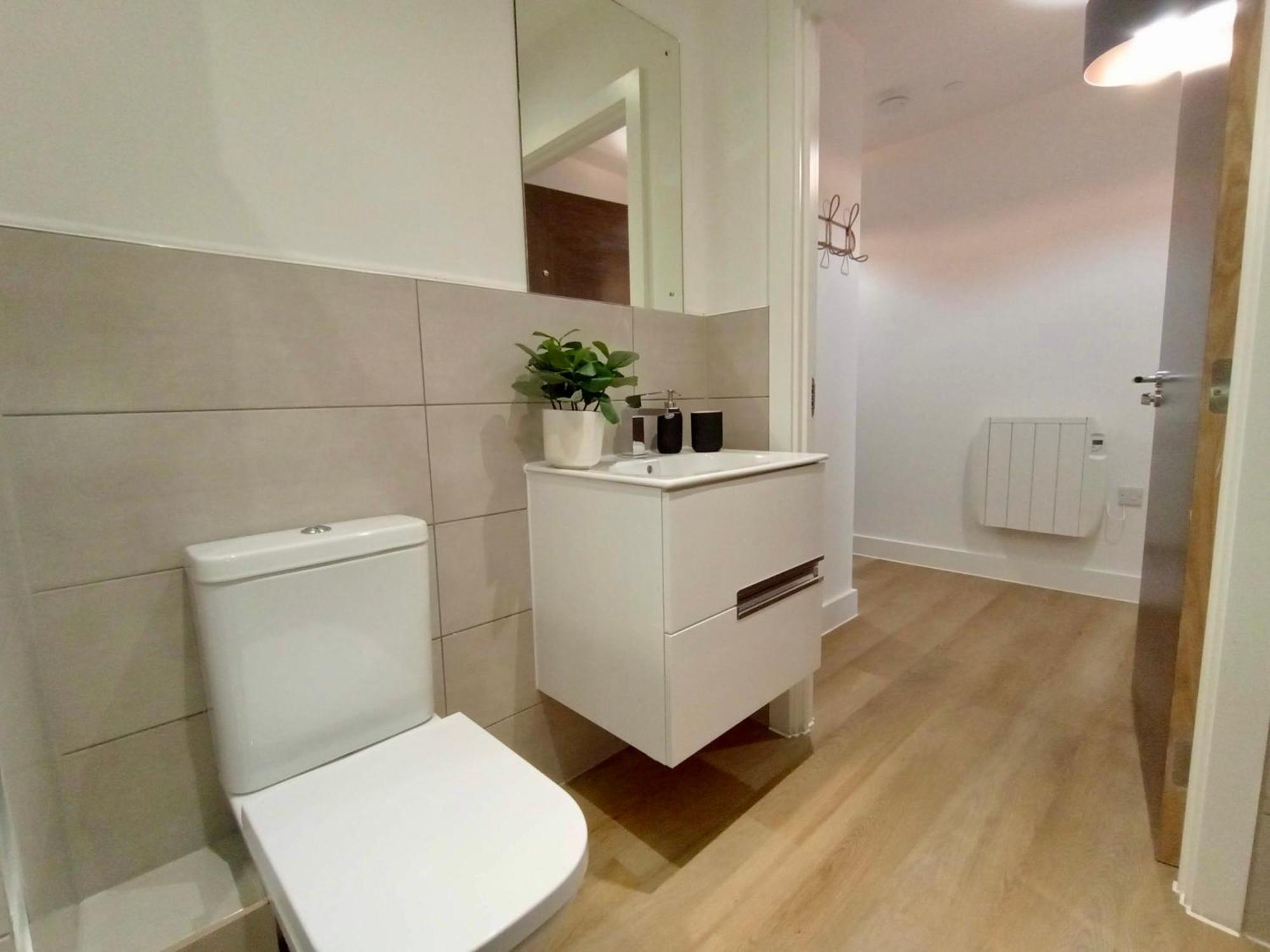 شقة Luxury 2 Bed 2 Bath Flat Near Old Trafford مانشستر المظهر الخارجي الصورة